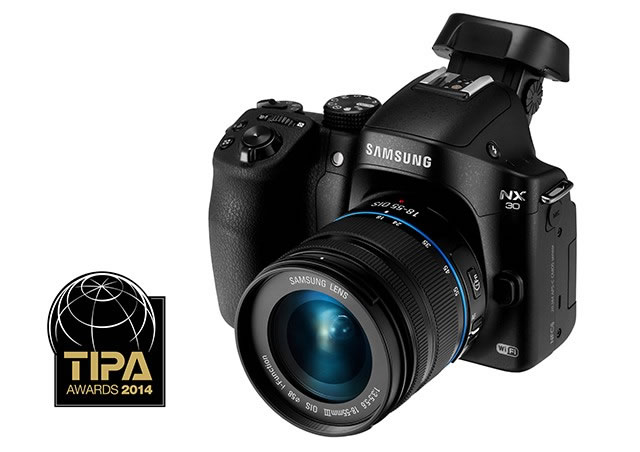 Samsung-Tizen-NX30-TIPA-Award-2014